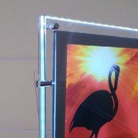 Фото magic display crystal light box 2aa (1200x1800) hang из каталога интернет-магазина Оргстекло-Маркет